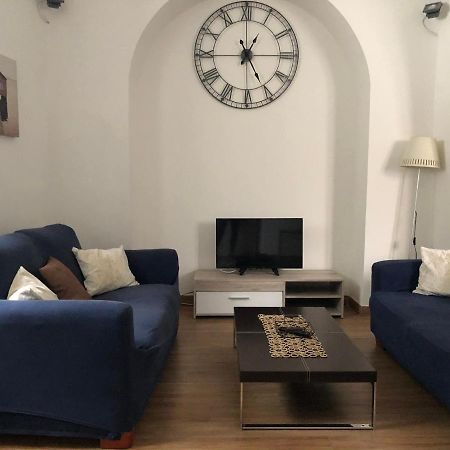 Elle'S House Apartment Savona Luaran gambar