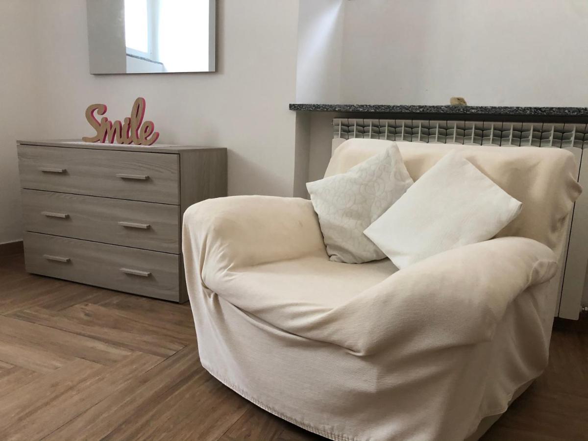 Elle'S House Apartment Savona Luaran gambar