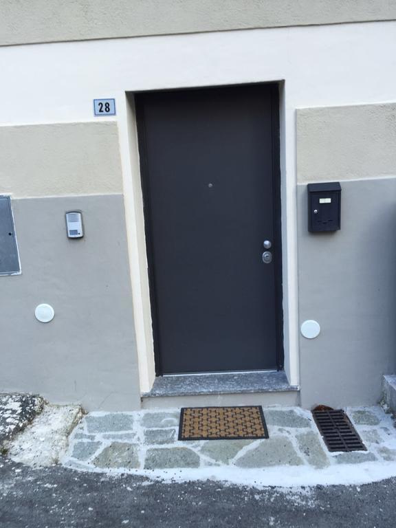 Elle'S House Apartment Savona Luaran gambar